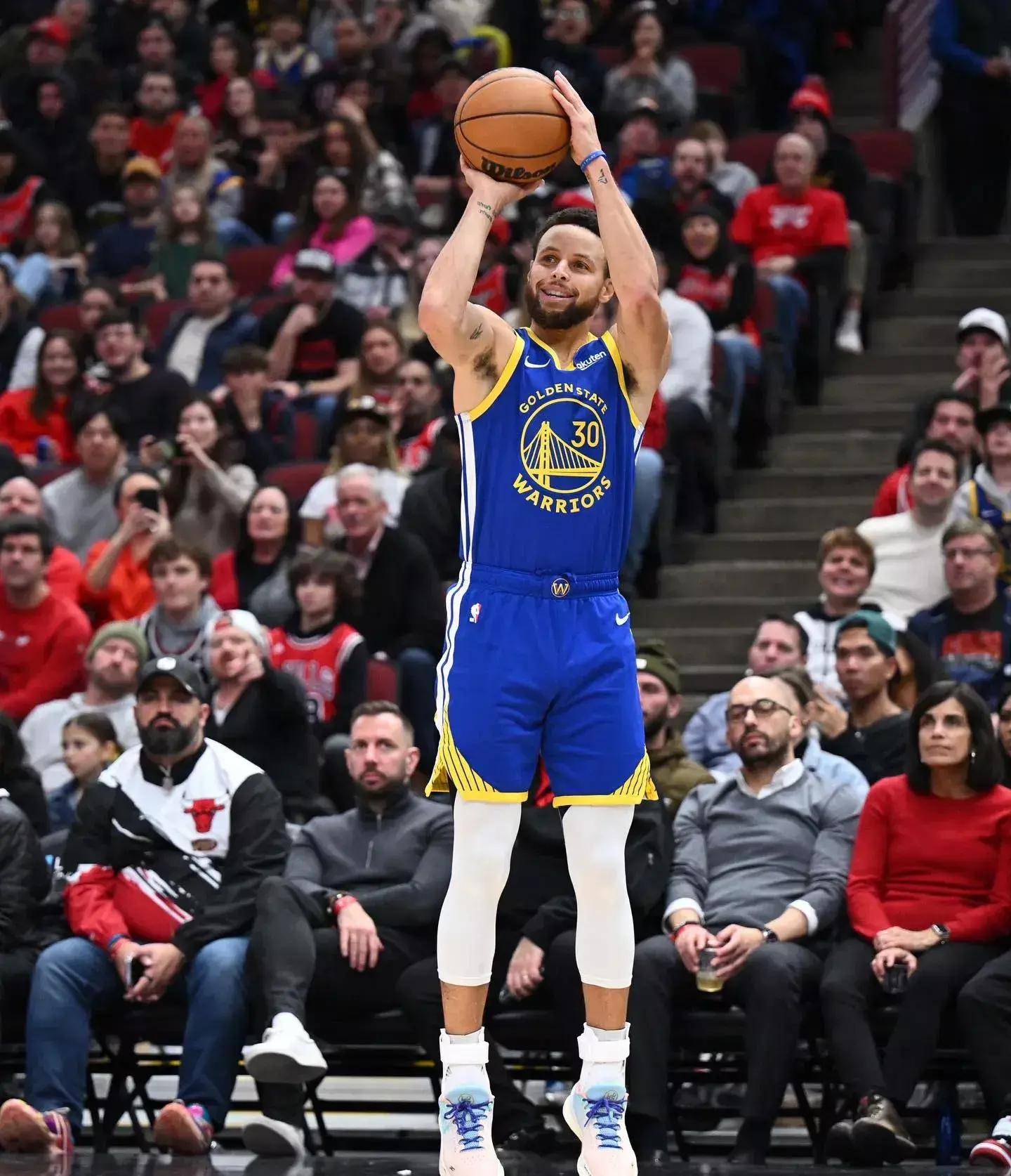 更为世界球 更为世界球