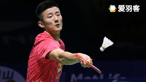 在机场跑道 在机场跑道