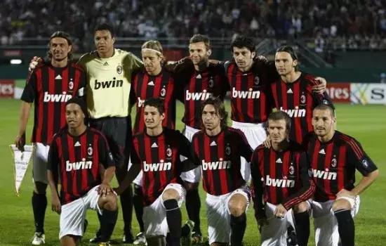 连年的长打 连年的长打